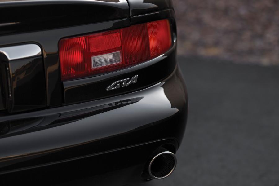 Детали экстерьера Aston Martin DB7 GTA 2003 года  (NA) (фото 11 из 16)